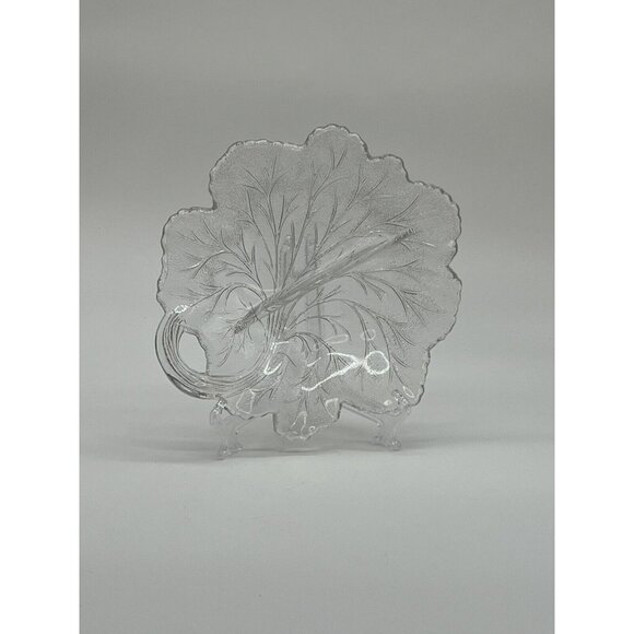 Vintage Indiana Glass Pebble Leaf Serving Relish Dish Tree of Life Design 8.5" - Picture 4 of 5